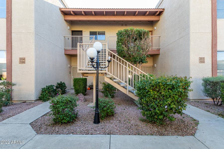 205 N 74TH Street #204, Mesa, AZ 85207