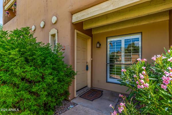 Phoenix, AZ 85020,1425 E DESERT COVE Avenue #43