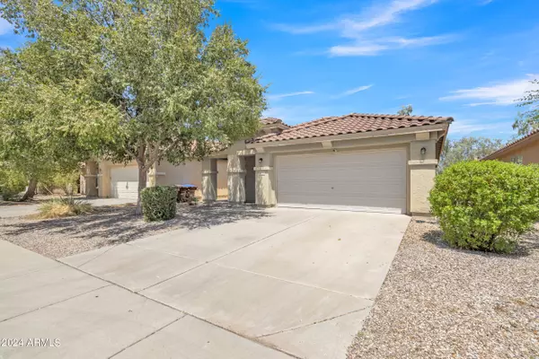 2816 W SANTA CRUZ Avenue, Queen Creek, AZ 85144