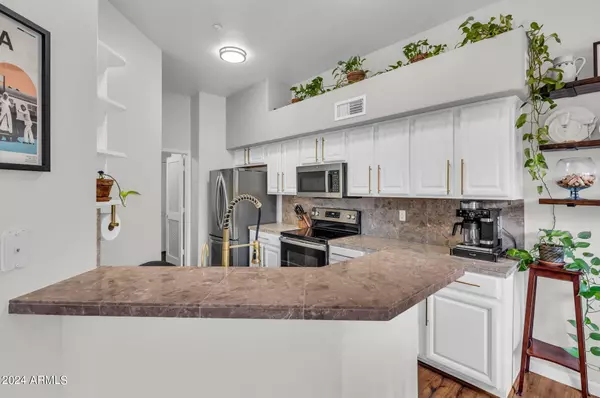 Phoenix, AZ 85016,2019 E CAMPBELL Avenue #115