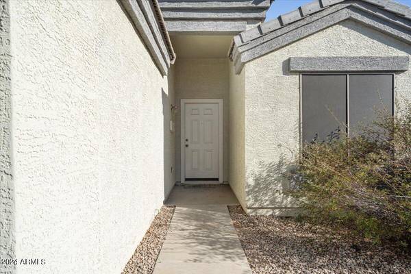 Phoenix, AZ 85041,3229 W HUNTINGTON Drive