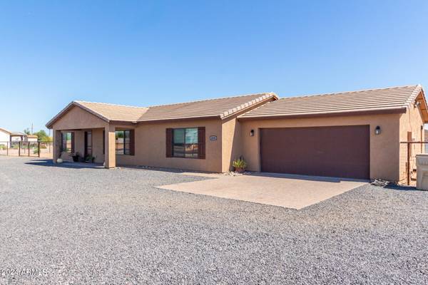 San Tan Valley, AZ 85140,6065 E RED BIRD Lane