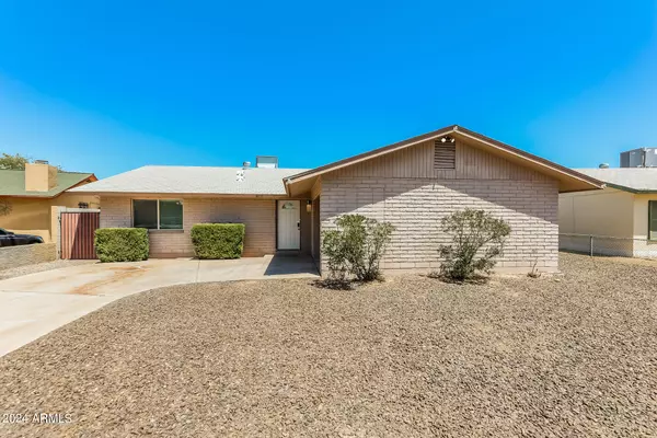 6033 N 72ND Lane,  Glendale,  AZ 85303