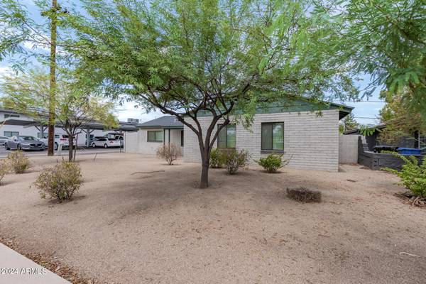 Phoenix, AZ 85015,1818 W THOMAS Road