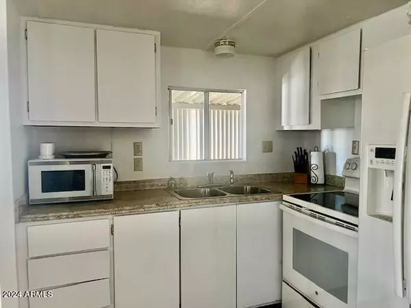 Mesa, AZ 85205,4065 E University Drive #19