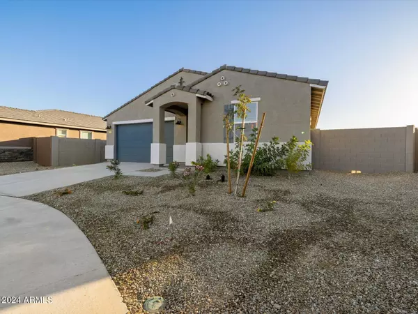 20279 N 224th Drive, Surprise, AZ 85387