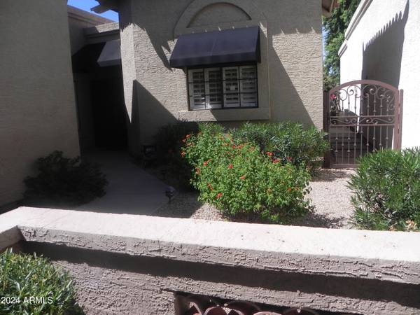 Scottsdale, AZ 85258,9728 N 106TH Place #154