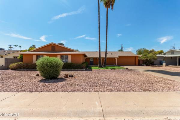 5923 W COOLIDGE Street,  Phoenix,  AZ 85033