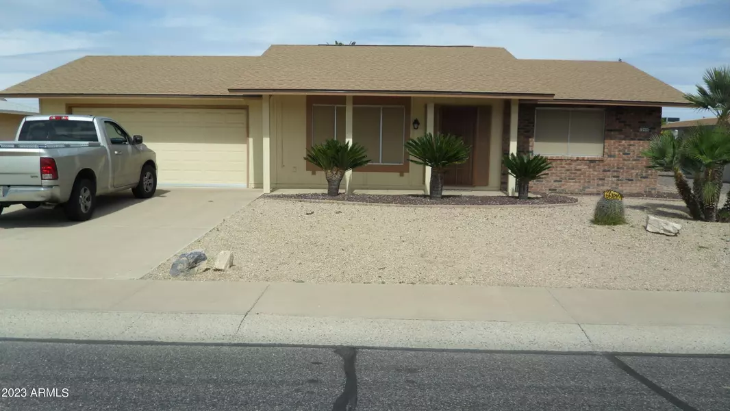 10406 W CONCHO Circle, Sun City, AZ 85373