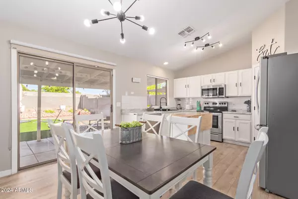 4609 N 91ST Drive Phoenix, AZ 85037