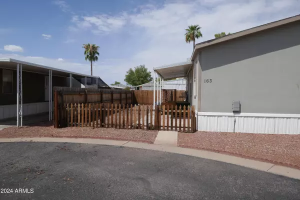 Glendale, AZ 85305,8427 W GLENDALE Avenue #163