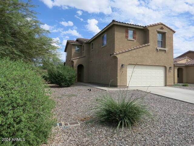 912 W BUSA Drive, San Tan Valley, AZ 85143