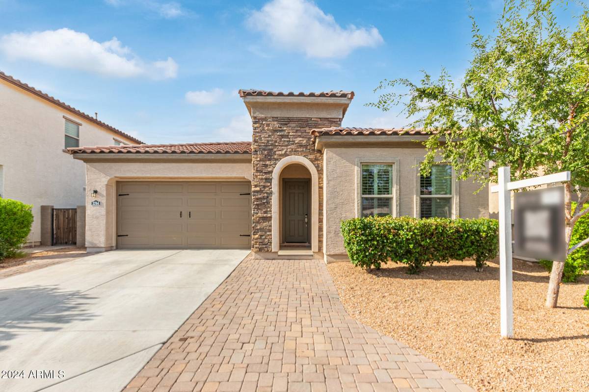 Chandler, AZ 85286,3784 E WISTERIA Drive