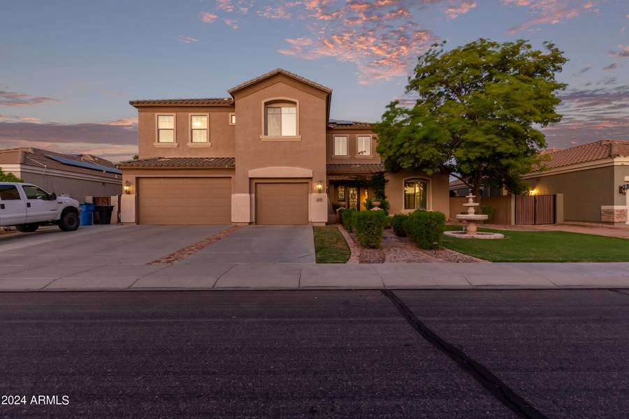 2459 S RACINE Lane, Gilbert, AZ 85295