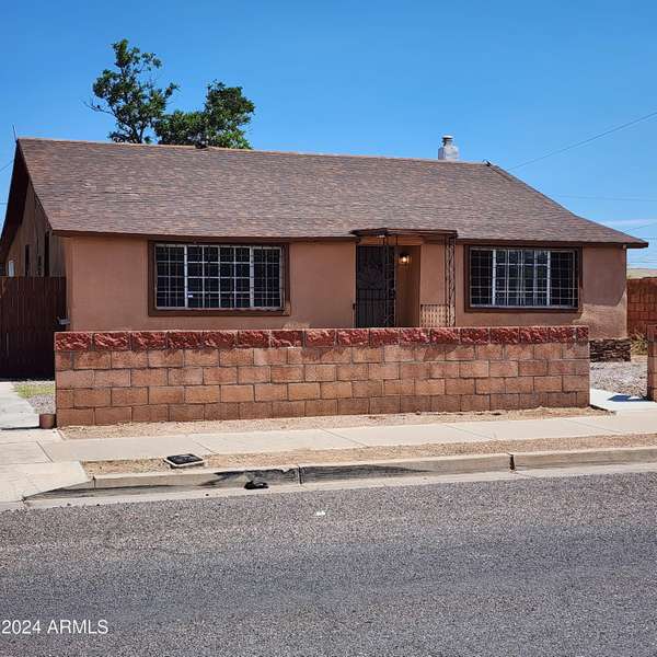 1160 E 19TH Street, Douglas, AZ 85607