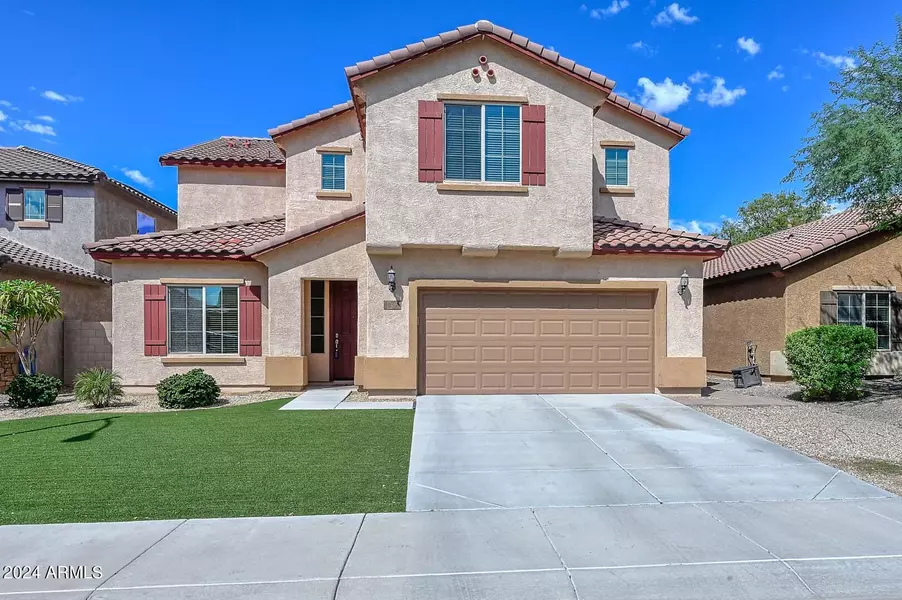 10744 W BRILES Road, Peoria, AZ 85383