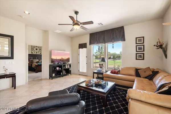 Mesa, AZ 85215,6202 E McKellips Road #299