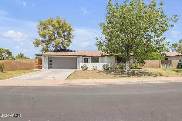 2626 E JACINTO Circle, Mesa, AZ 85204