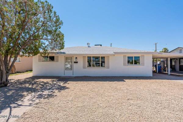 Phoenix, AZ 85051,2931 W TOWNLEY Avenue