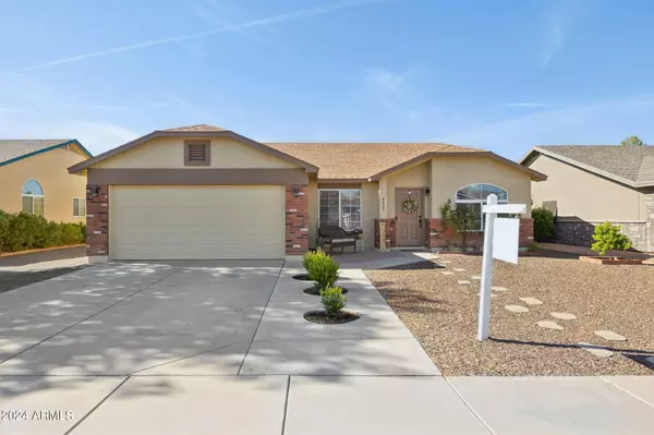 San Tan Valley, AZ 85140,4427 E MEADOW LAND Drive