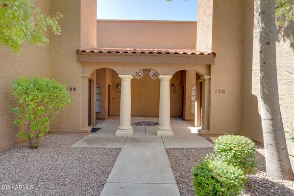 Paradise Valley, AZ 85253,6945 E COCHISE Road #126