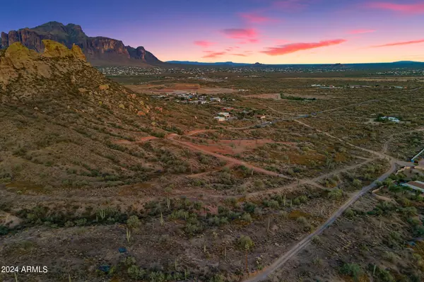 Apache Junction, AZ 85119,0 N CORTEZ Road #LOT 2