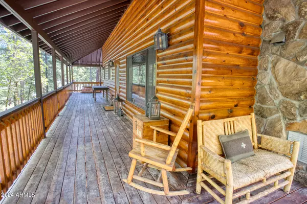 Alpine, AZ 85920,6 CR 2070 --