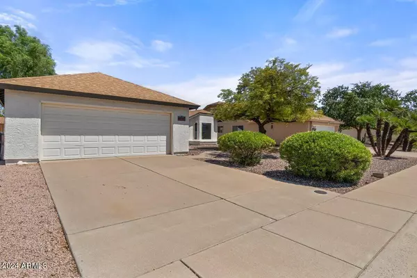 Phoenix, AZ 85032,3838 E WALTANN Lane