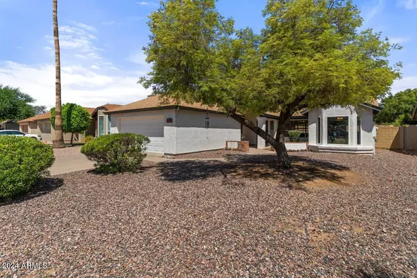 Phoenix, AZ 85032,3838 E WALTANN Lane