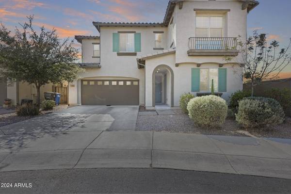 130 N BAY Drive, Gilbert, AZ 85233