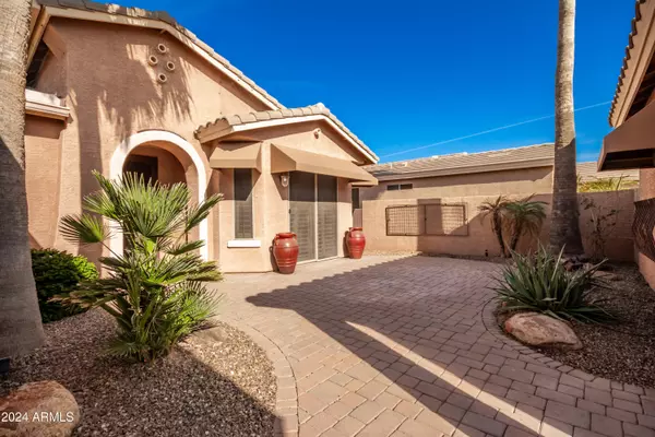 Maricopa, AZ 85138,42616 W KINGFISHER Drive