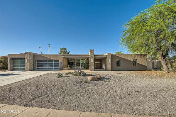 10215 N 58TH Place, Paradise Valley, AZ 85253