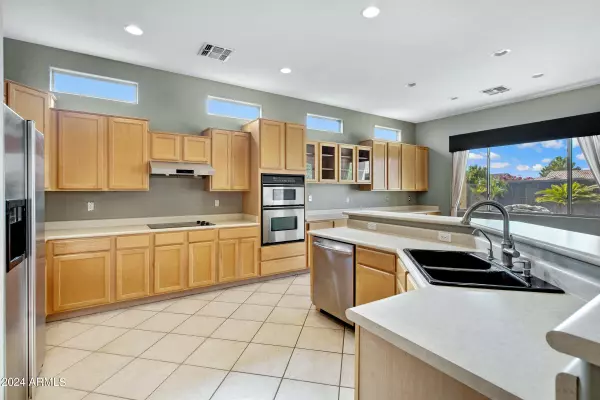 Chandler, AZ 85286,2109 E Winchester Way