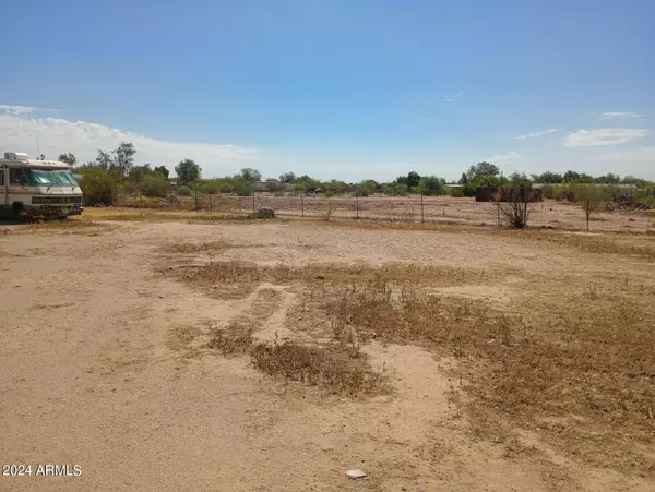 Wittmann, AZ 85361,27816 N 207TH Avenue #115
