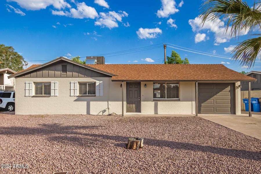 4241 W MORTEN Avenue, Phoenix, AZ 85051