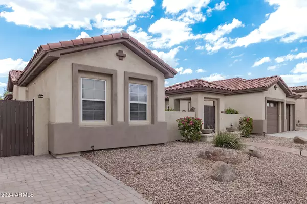 Litchfield Park, AZ 85340,170 N PARKVIEW Lane