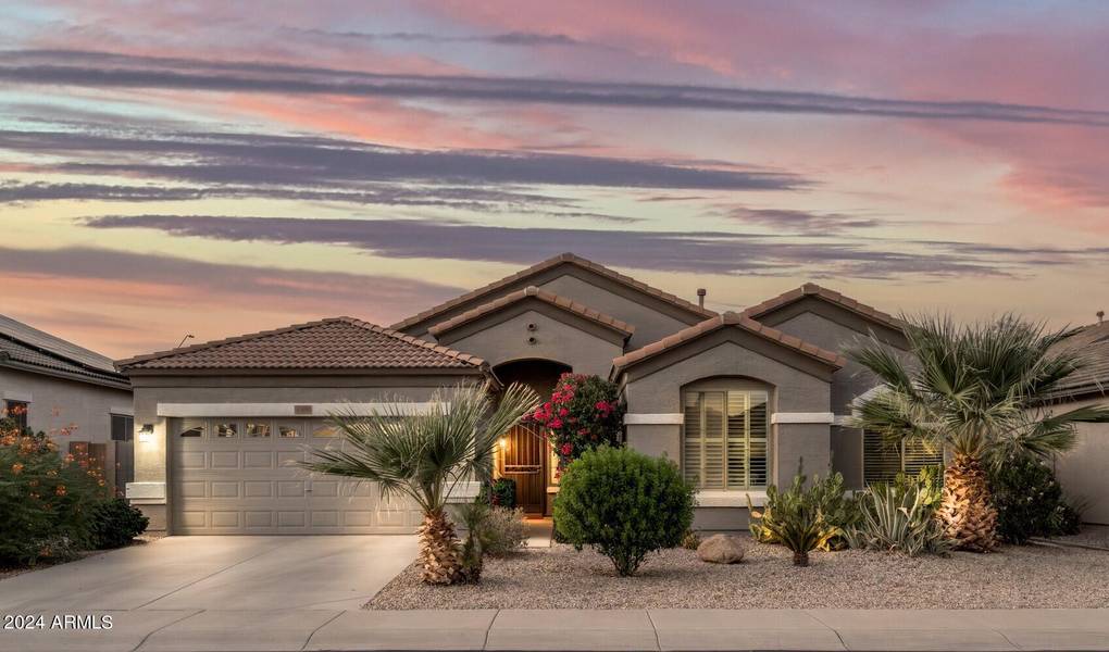 17950 W CARIBBEAN Lane, Surprise, AZ 85388