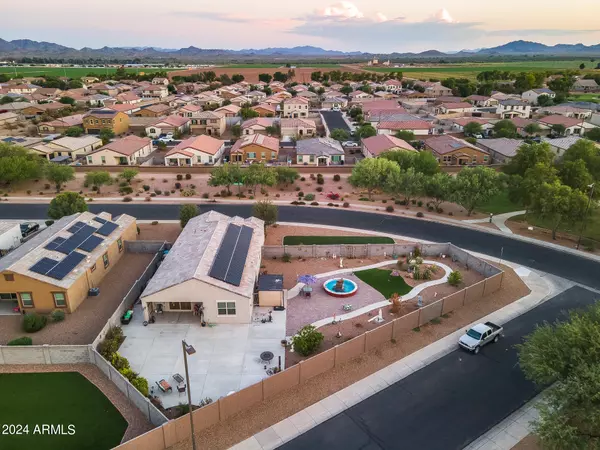 25684 W SAMANTHA Way Buckeye, AZ 85326