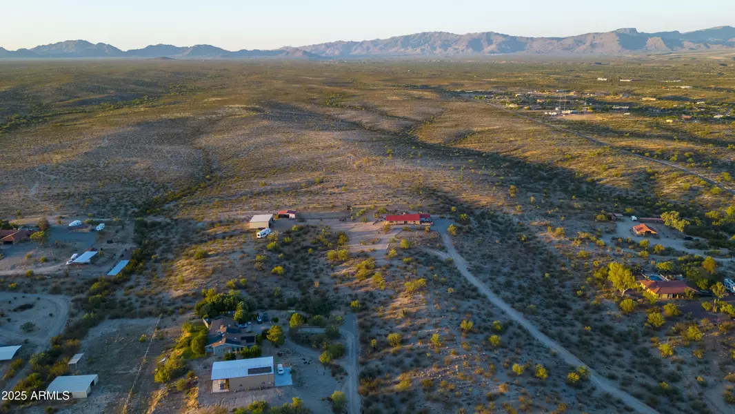 35245 S TURTLE CREEK Road, Wickenburg, AZ 85390