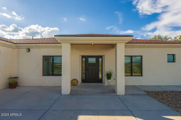 Rio Rico, AZ 85648,1004 AVENIDA CIERVO --