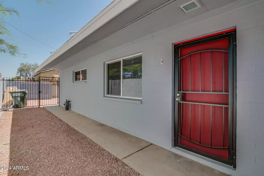 801 E PUGET Avenue #4, Phoenix, AZ 85020