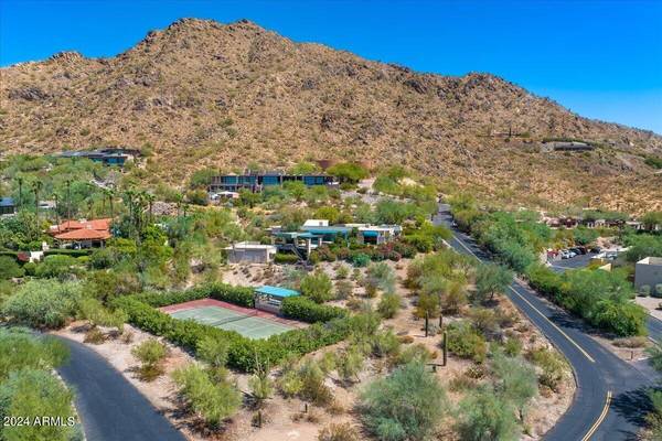 Paradise Valley, AZ 85253