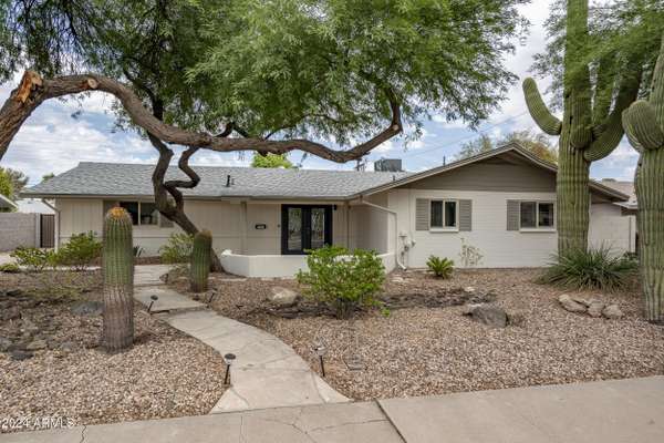 8308 E Meadowbrook Avenue,  Scottsdale,  AZ 85251