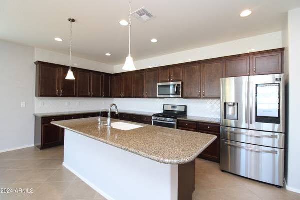 Queen Creek, AZ 85142,22532 E CAMINA PLATA --