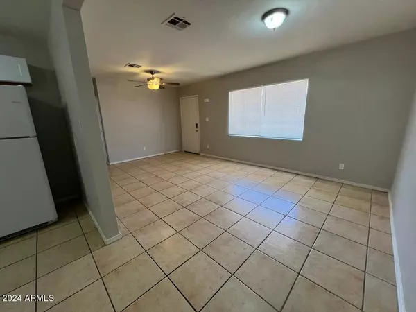 Phoenix, AZ 85008,2536 E CULVER Street