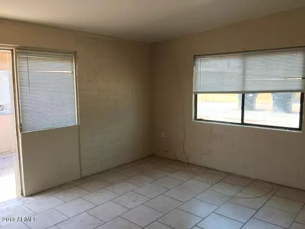 Glendale, AZ 85303,7110 N 68 Avenue #1