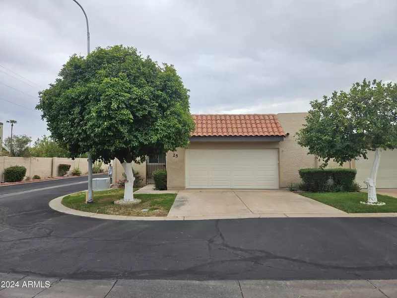 3345 E UNIVERSITY Drive #25, Mesa, AZ 85213