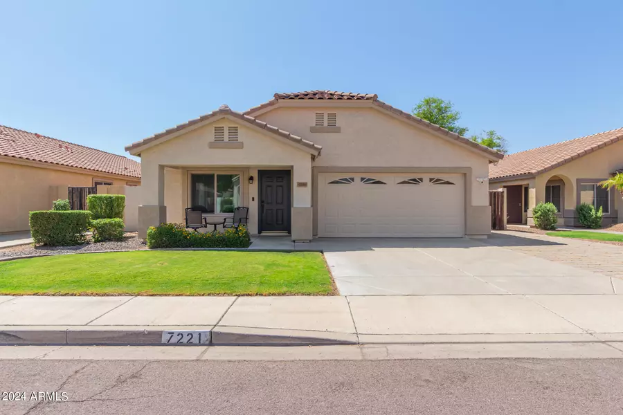 7221 W BLACKHAWK Drive, Glendale, AZ 85308