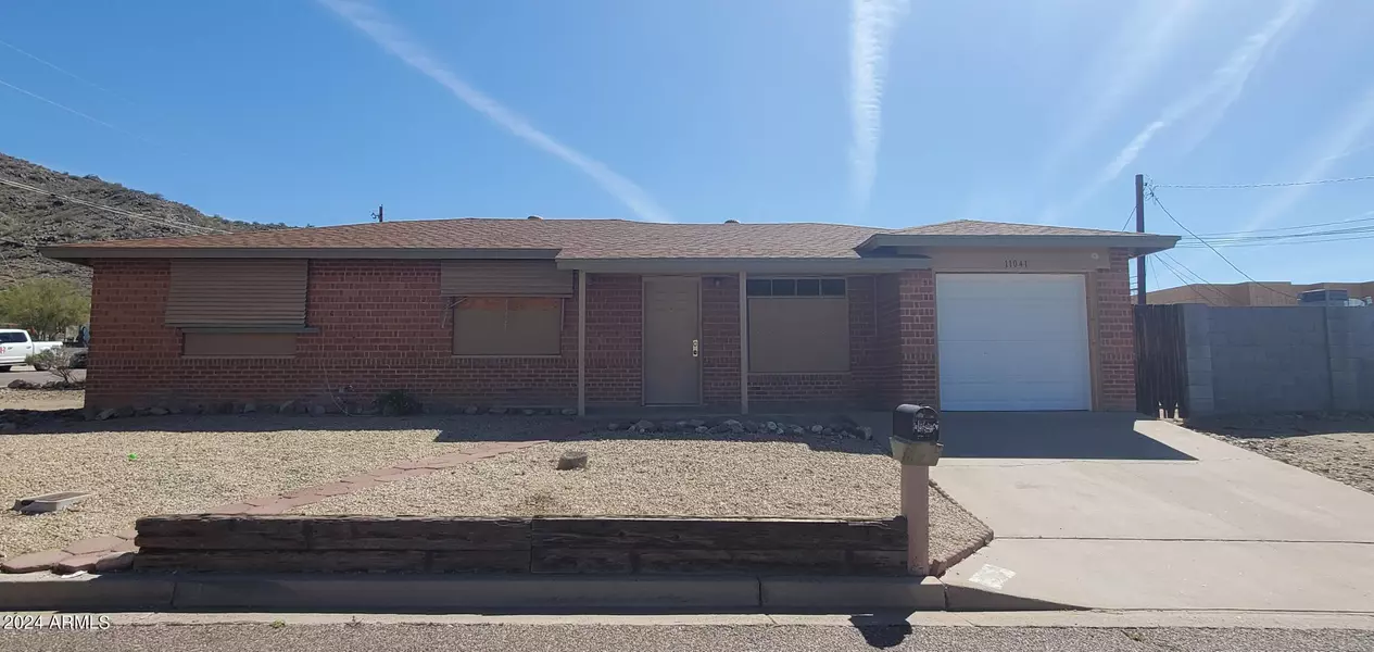 11041 N 16th Avenue, Phoenix, AZ 85029