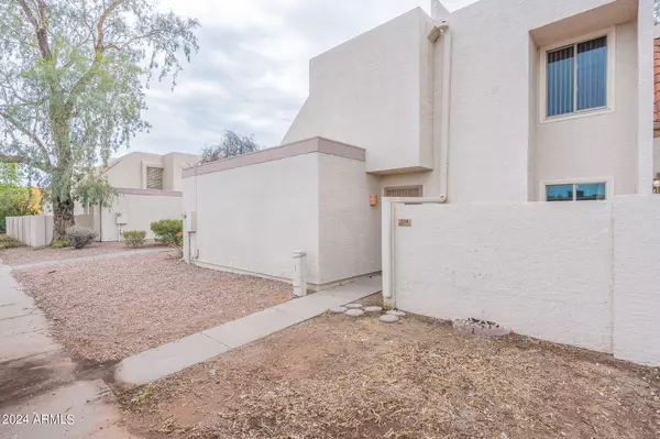 Mesa, AZ 85202,1342 W EMERALD Avenue #274